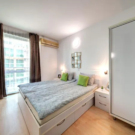 Sarafovo, Fresh Clara Apartment *