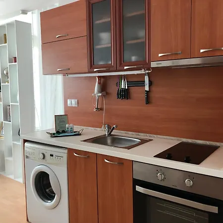 Sarafovo, Fresh Clara Apartment Burgas
